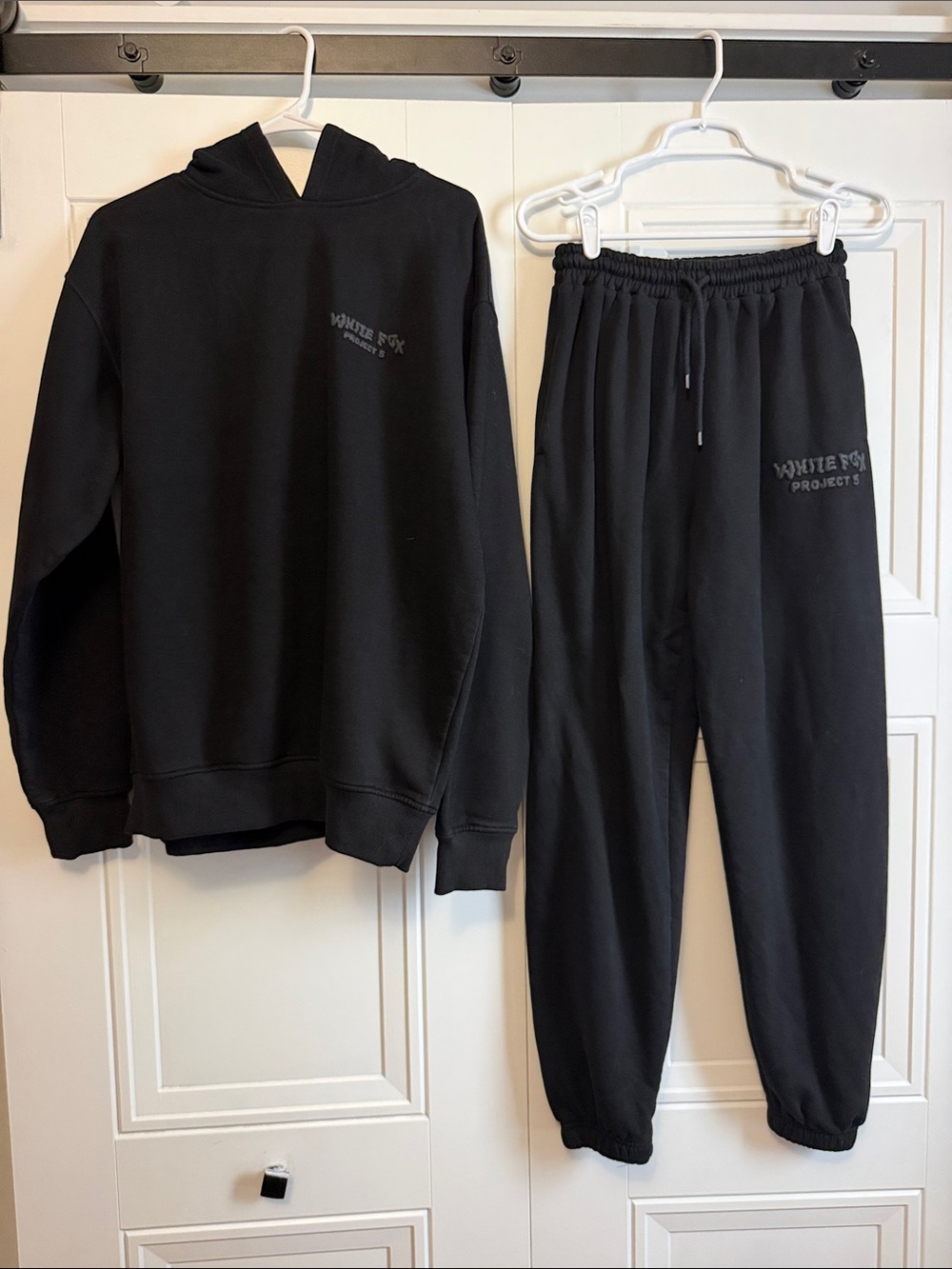 White Fox Boutique Project 5 Black Hoodie and Sweatpants Set